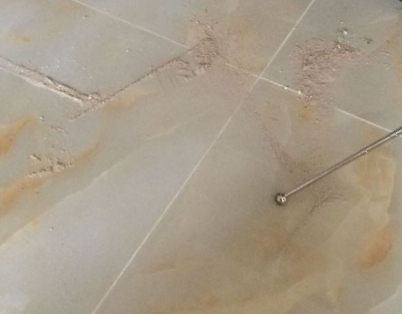 桥东瓷砖空鼓维修公司分享粘合剂选择不当在瓷砖铺贴过程中可能导致以下问题